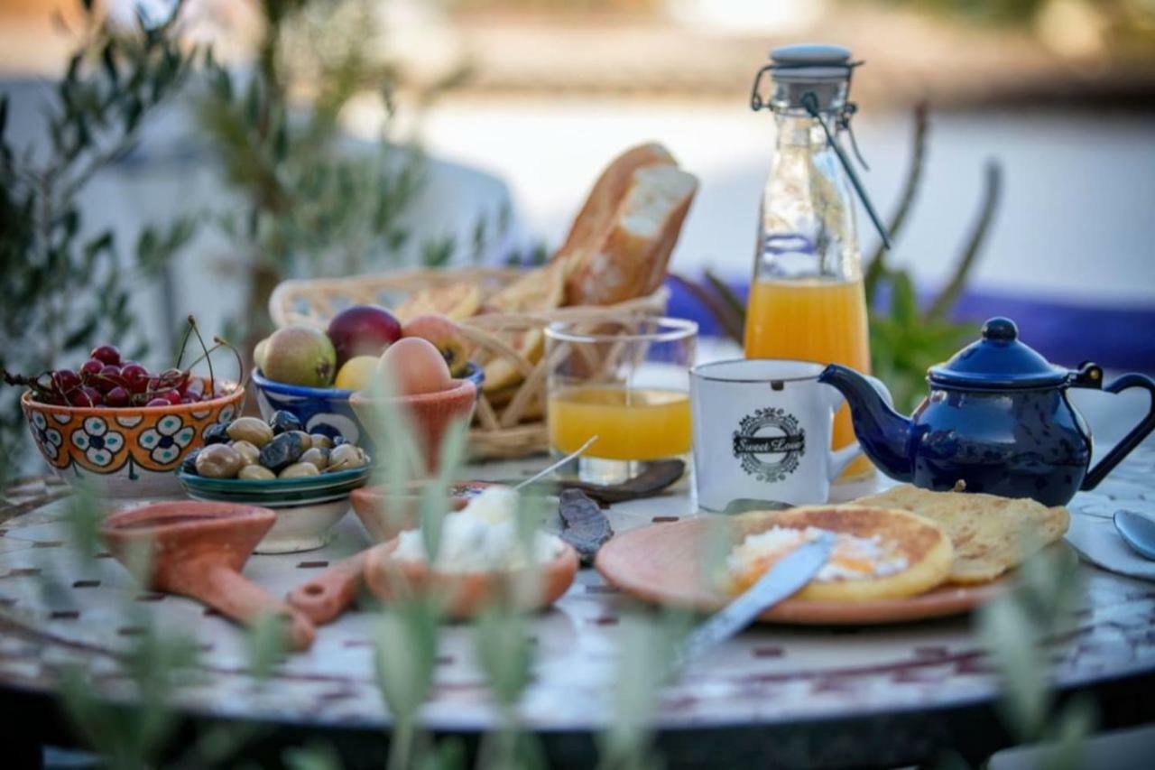 Afra House Hotel Chefchaouen Bagian luar foto